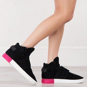 adidas Tubular Invader Strap, Core Black Shock Pink - Size 7.5